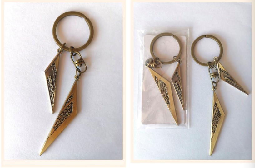 “丰碑”主题钥匙扣