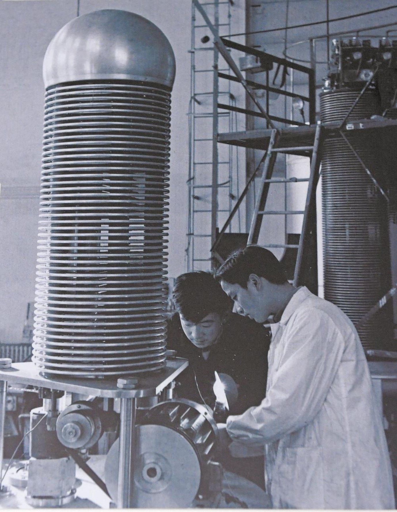 两弹一星精神：戈壁深处的惊雷